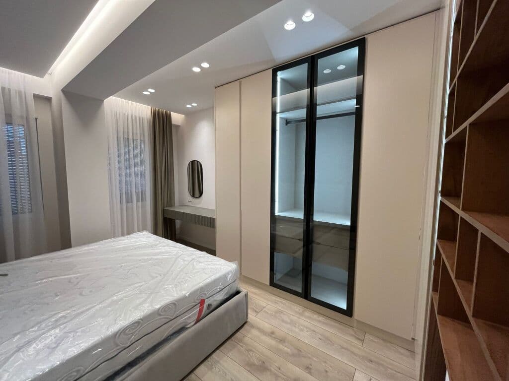 🏡 APARTAMENT ME QIRA 3+2+GARDEROBË ME KOPSHT – KODRA E DIELLIT RESIDENCE 2 3