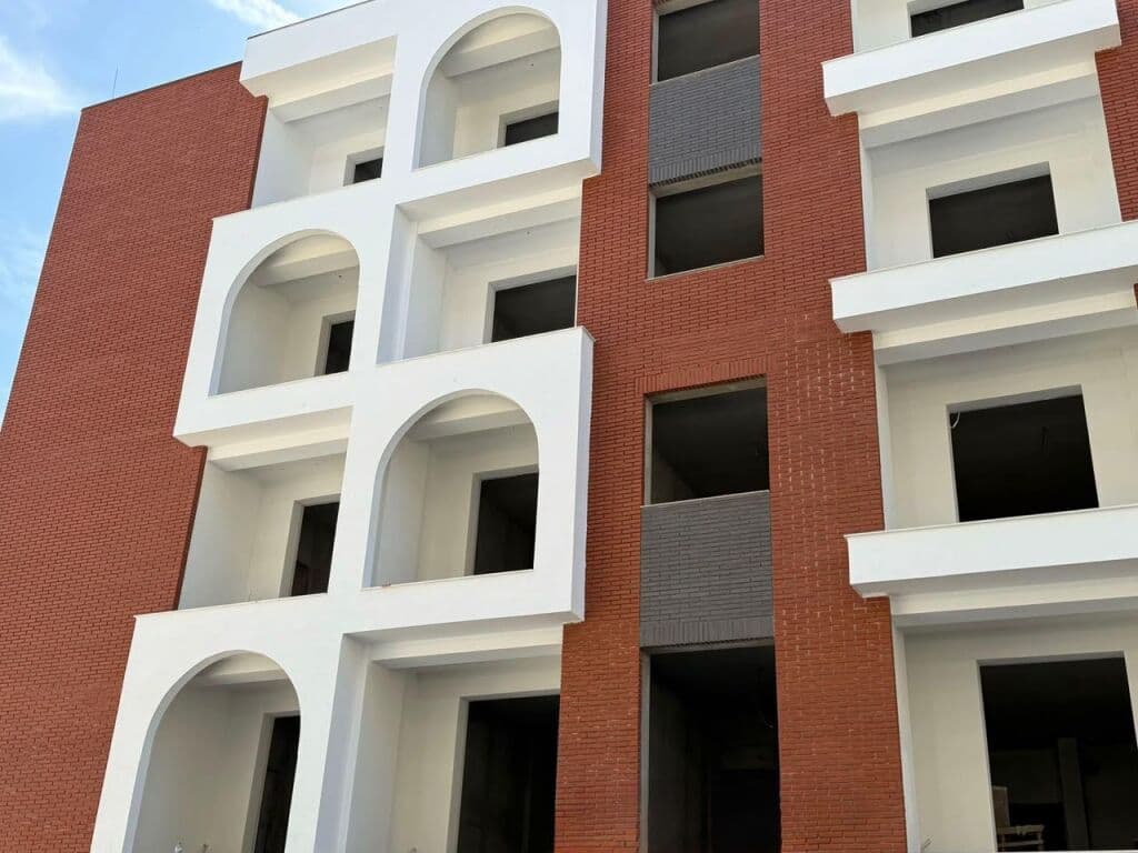 🔥🔥 MUNDËSI‼️ | 1,050 €/M² 🔥🔥 PËR SHITJE APARTAMENT 2+1 Në Rezidencën Pranë Liqenit – Liqeni Paskuqan