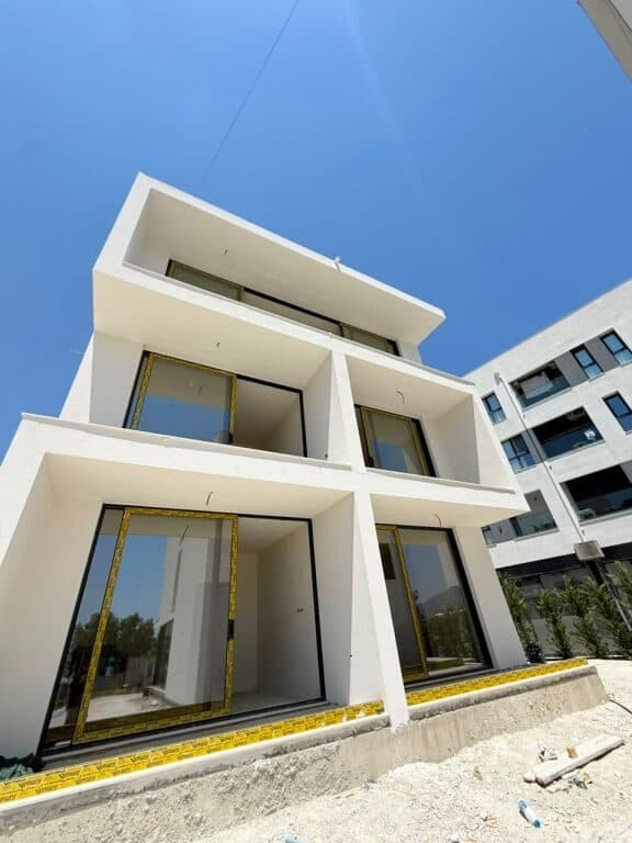 🏖️ APARTAMENT 1+1 PËR SHITJE – RADHIMË, VLORË 🌊