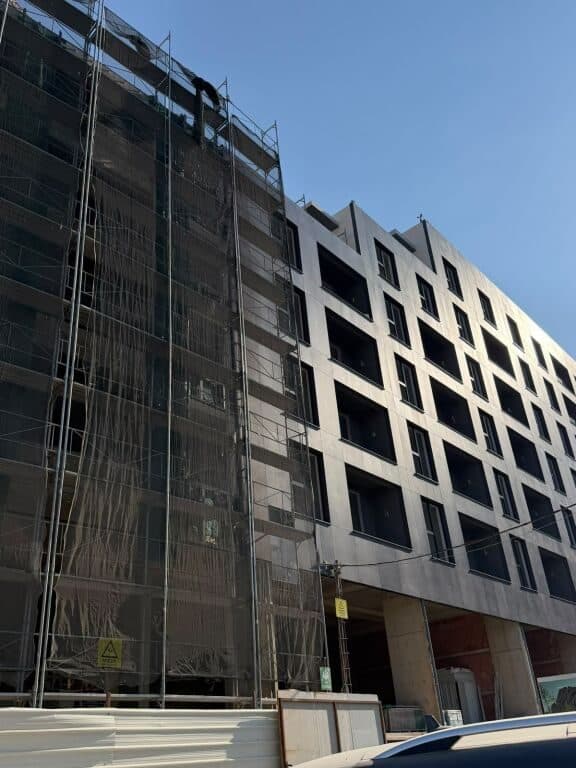 🏡 APARTAMENT 2+1 PËR SHITJE | DIELLON 2 – PASKUQAN 4