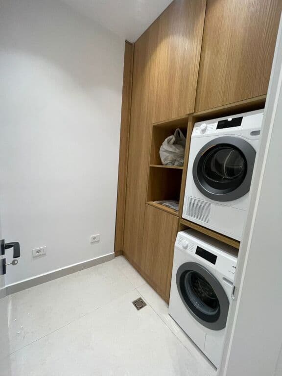 Kompleksi Delijorgji,🏡 Apartament për qira 2+1+2 + Vend parkimi