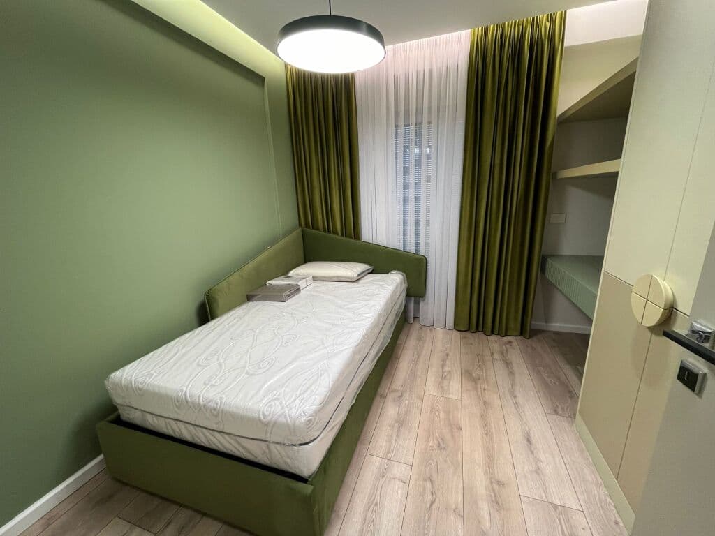 🏡 APARTAMENT ME QIRA 3+2+GARDEROBË ME KOPSHT – KODRA E DIELLIT RESIDENCE 2 4