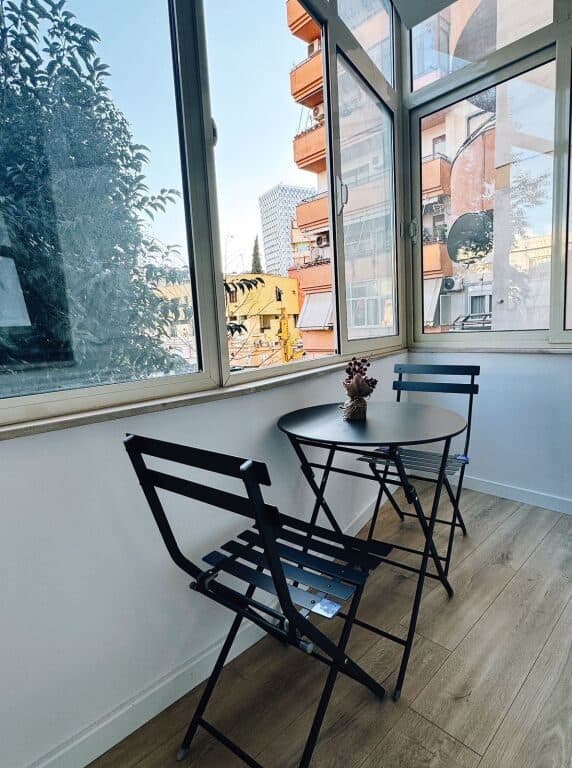 🏙️ ME QIRA 2 STUDIOS PREMIUM – QENDRA, 9 KATET 3