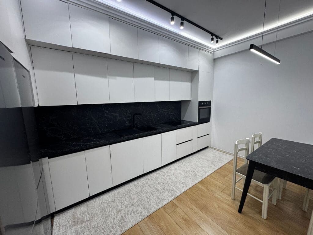 🏡 APARTAMENT 3+1 PËR QIRA | PRANË STADIONIT DINAMO 2