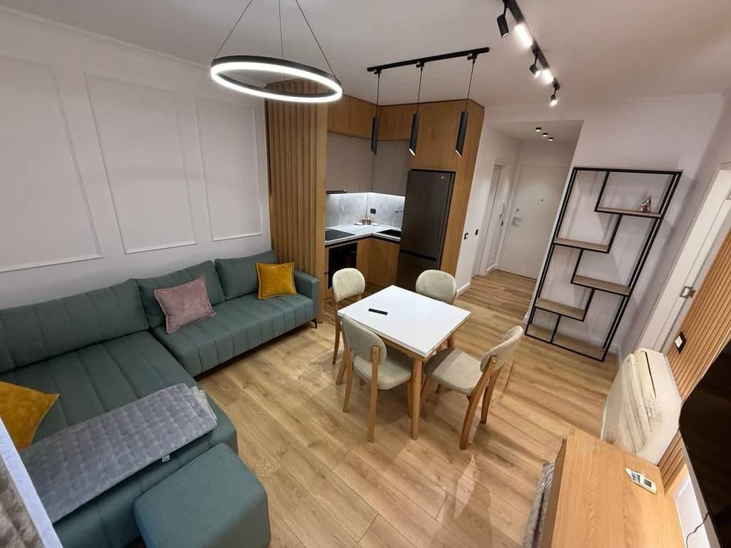 🏡 Apartament 1+1 për Qira – Rruga Kavajës, Qendër 3