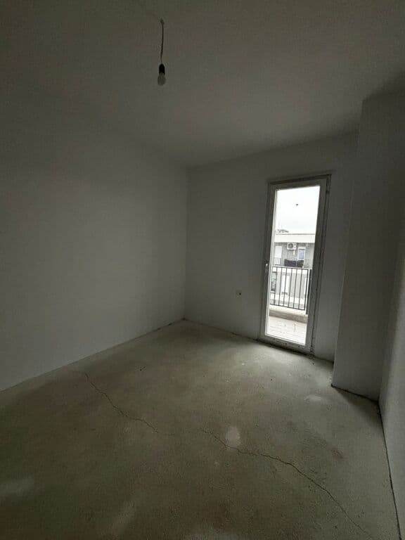 🏡 Apartament 2+1+2 + Vend Parkimi për Shitje – Univers City