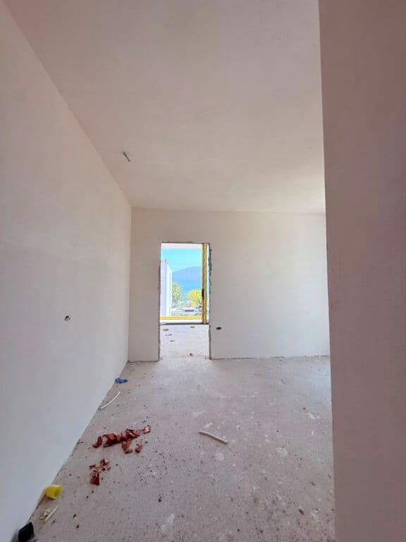 🏖️ APARTAMENT 1+1 PËR SHITJE – RADHIMË, VLORË 🌊