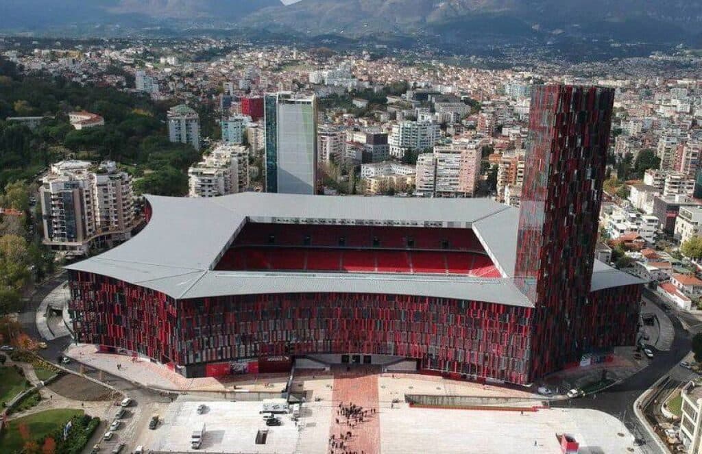 🏢 Hapësirë Premium për Qira – Pranë Stadiumit Air Albania