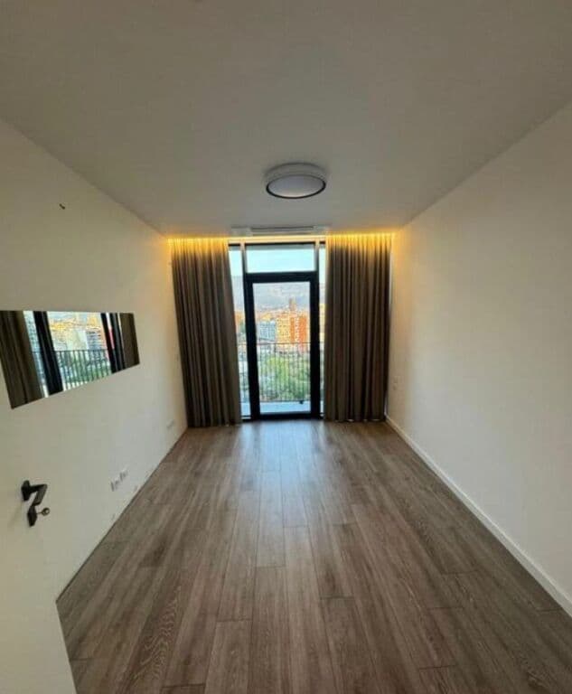 🏢 Zyrë për Qira – Pamje nga Liqeni, Liqeni Artificiale 📍 Rezidenca Pamje nga Liqeni, pranë Liqenit Artificiale
