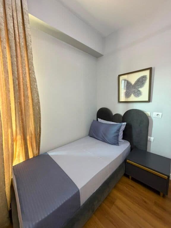 🏡 APARTAMENT ME QIRA 3+1+2 + VEND PARKIMI | NDËRTESA ME KOPSHT 3