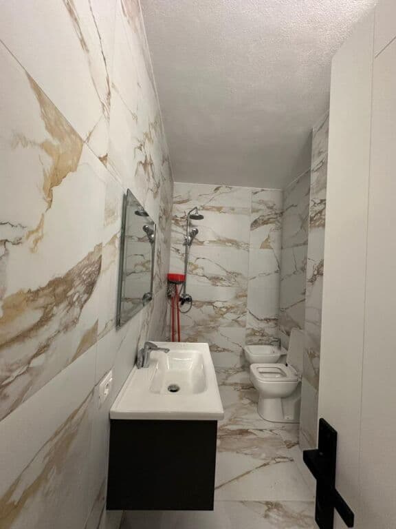 🏡 APARTAMENT 3+1 PËR SHITJE – ASTIR ✨ 4