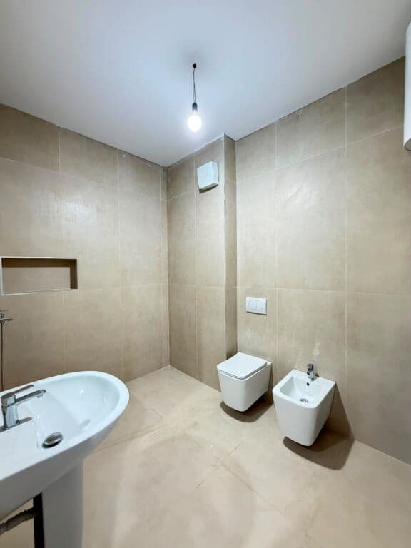 🏡 2+1 APARTAMENT PËR SHITJE | PASKUQAN 📑 Me Regjistrim Të Tokës