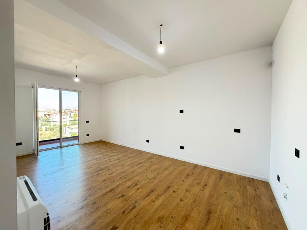 🏡 2+1 APARTAMENT PËR SHITJE | PASKUQAN 📑 Me Regjistrim Të Tokës
