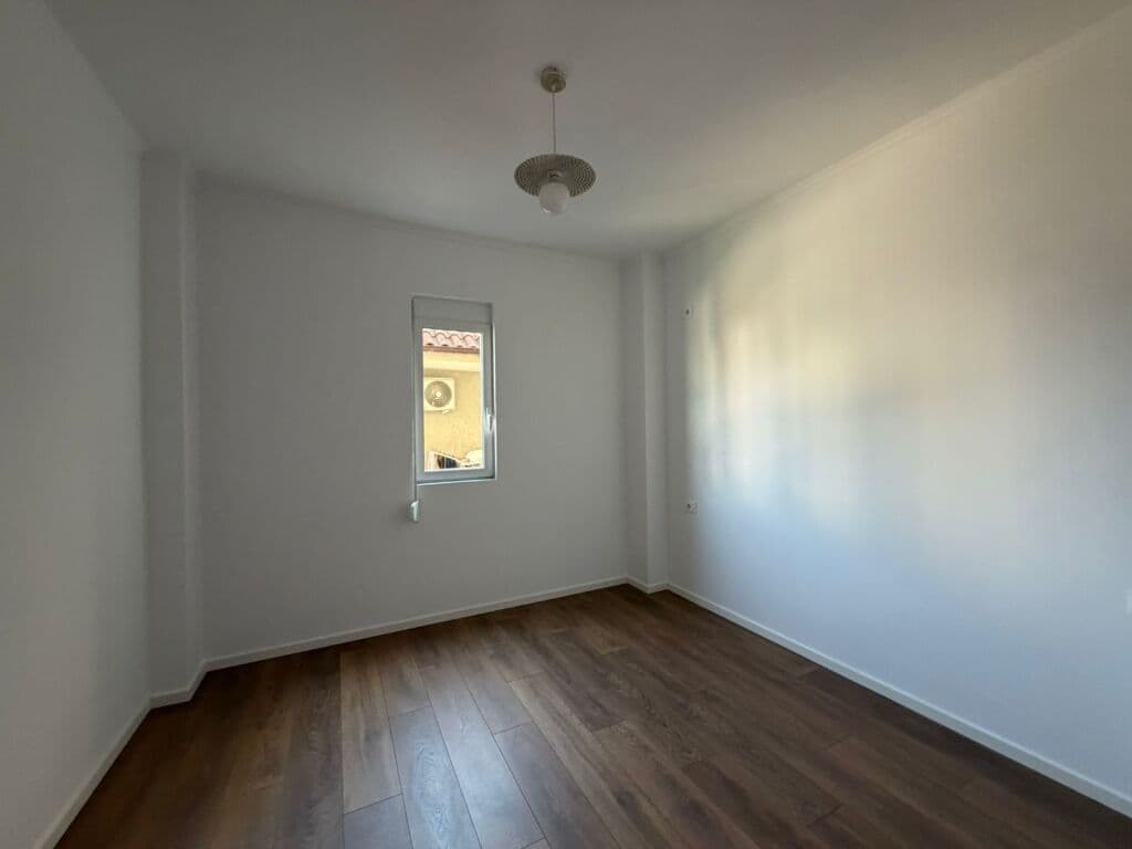 🏡 APARTAMENT 1+1 PËR SHITJE – RRUGA DRITAN HOXHA 2