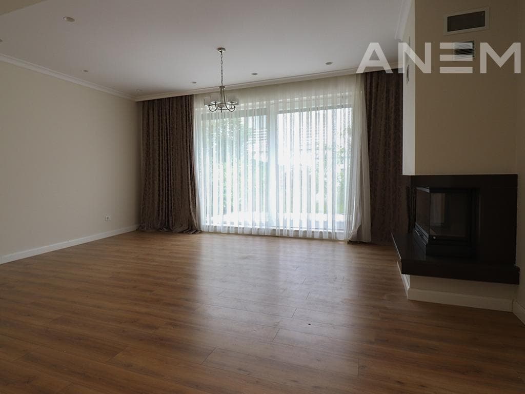 Shtëpi në shitje 174m²+42m² bodrum në lagjen Marigona Residence 3