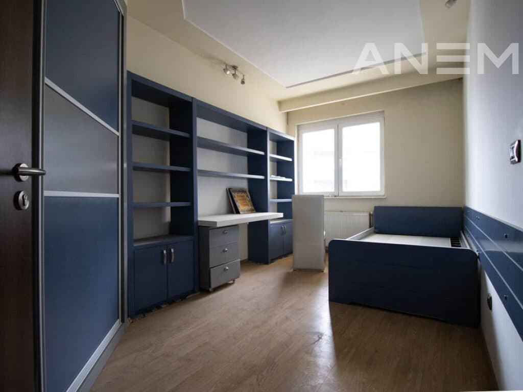Banesë në shitje 154m² në lagjen Mati 1