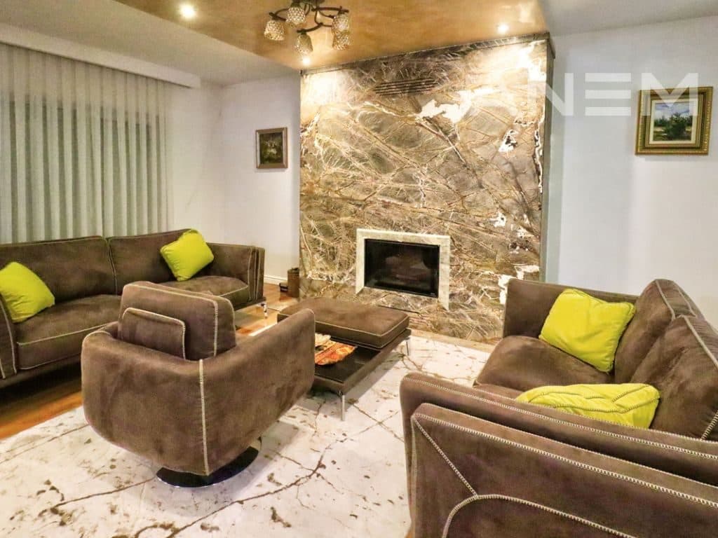 Shtëpi në shitje 320m² në lagjen Lagjja Jonë
