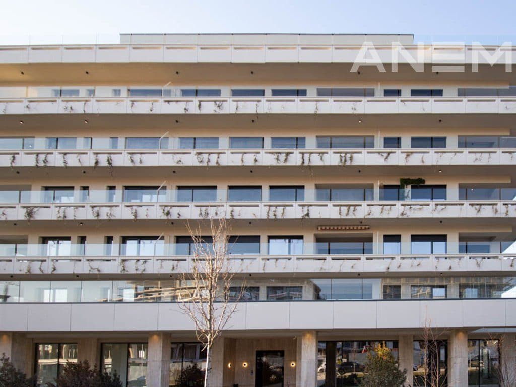 Banesë në shitje 95.55m² + 57.16m² tarracë në Marigona Hill