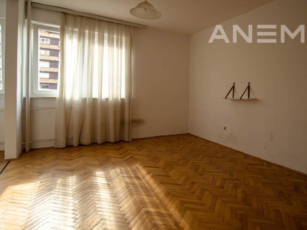 Banesë me qira me 1 dhomë gjumi te Qafa 2
