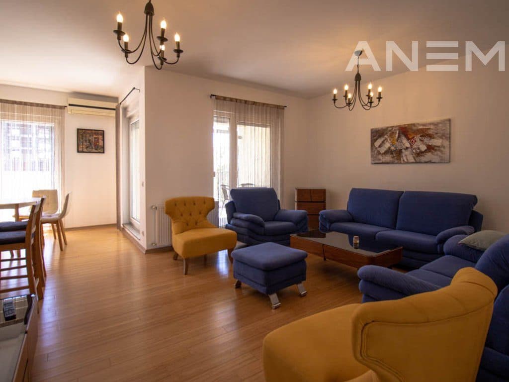 Banesë me qira me 2 dhoma gjumi në Arbëri