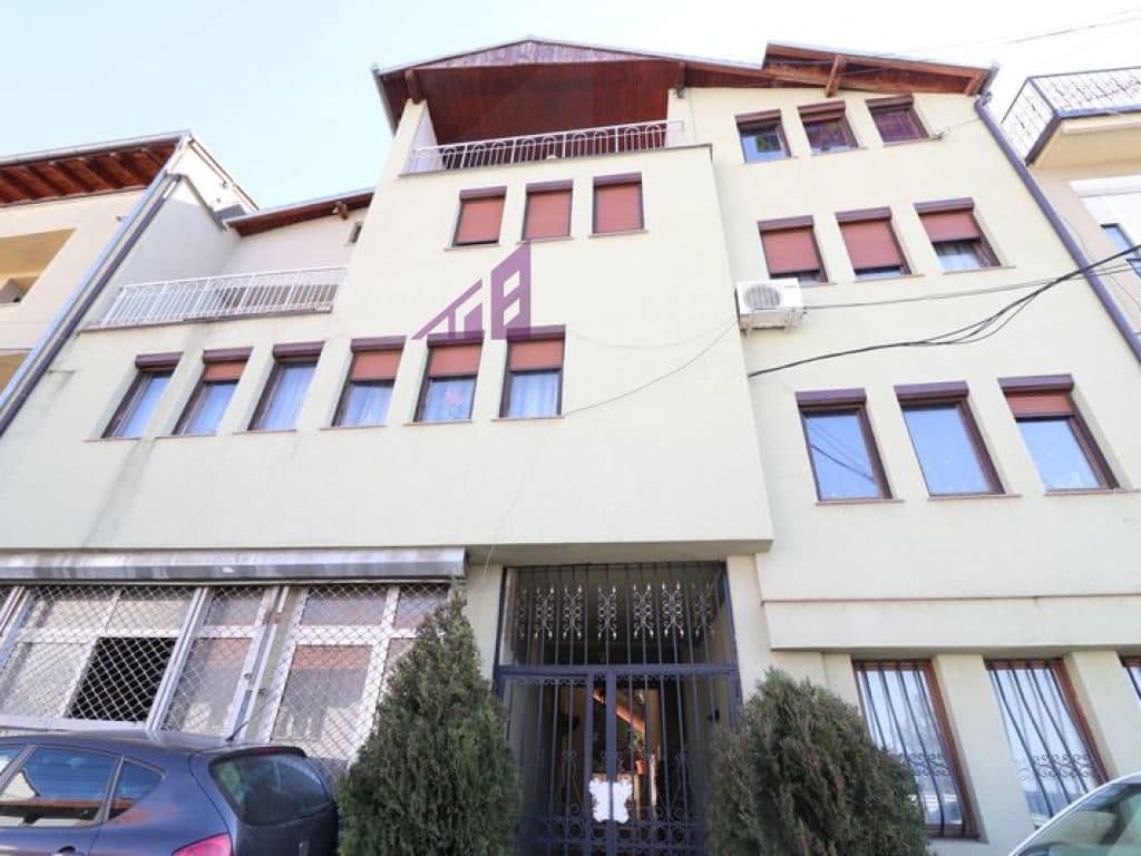 Shtepi me qira 300m2 ne Aktash