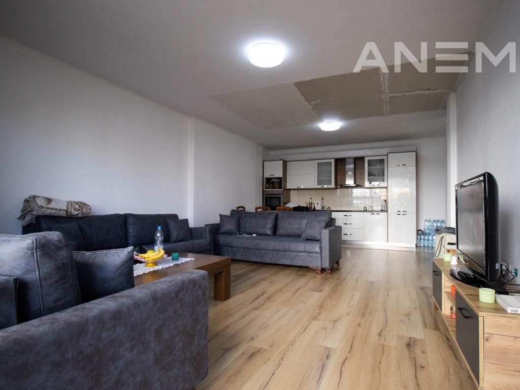 Banesë në shitje 88m² në Lakrishtë
