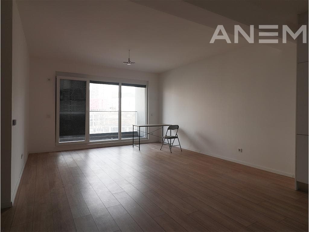 Banesë me qira 118m² në Mati 1 2
