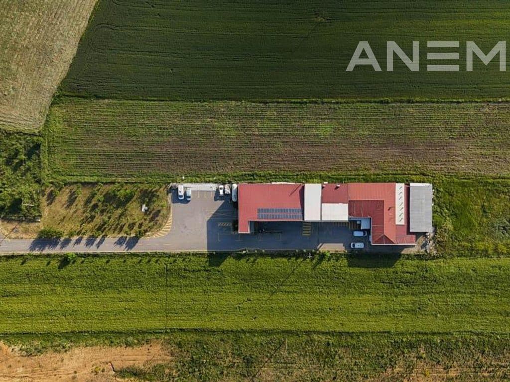 Objekt në shitje 1000m² në Mazgit