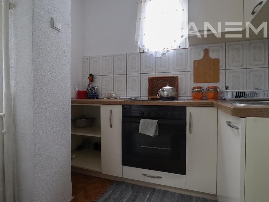 Banesë me qira me 1 dhomë gjumi në Ulpianë 4