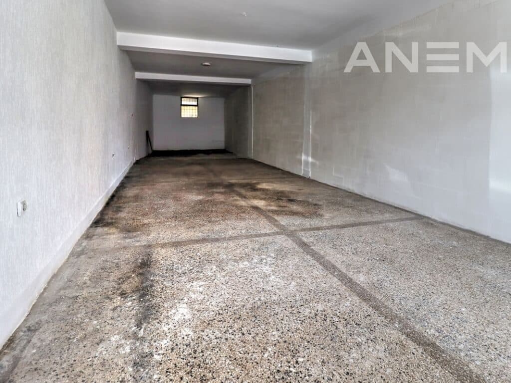 Lokal me qira 100m² në lagjen Kodra e Trimave 2