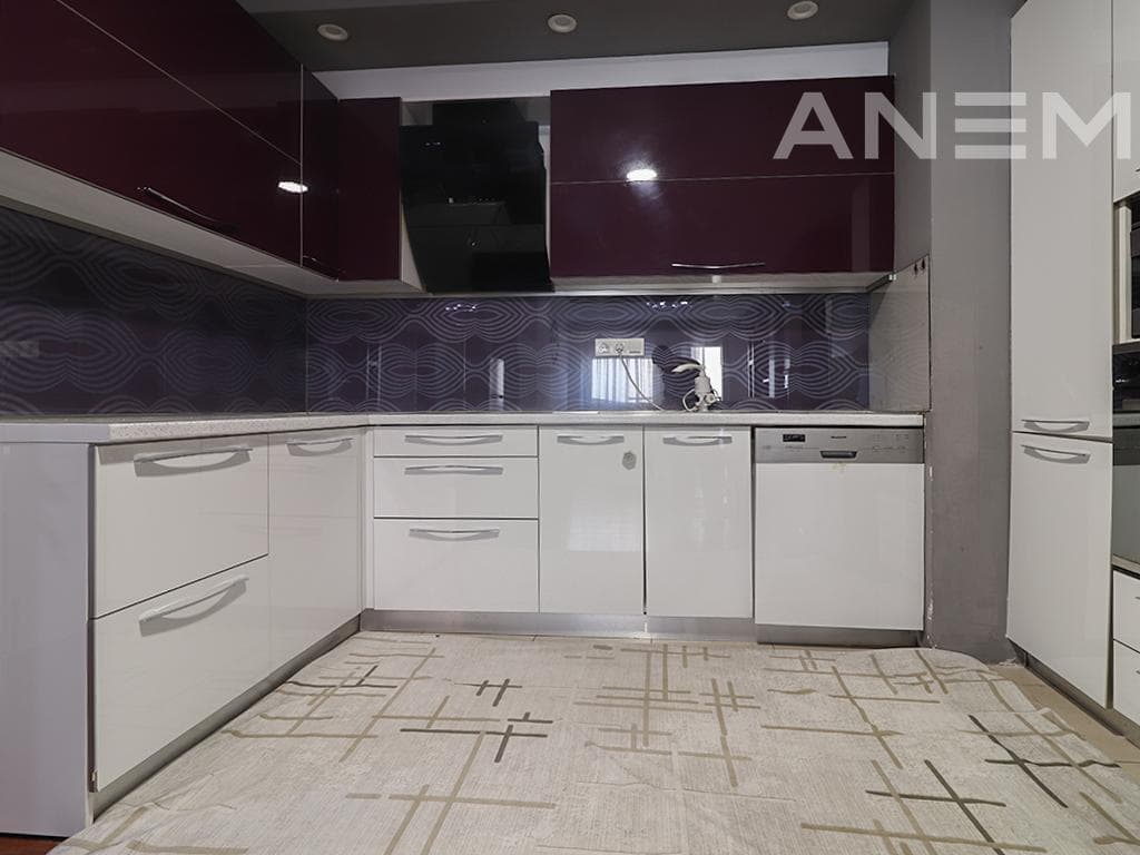 Banesë me qira me 2 dhoma gjumi në Tophane 3