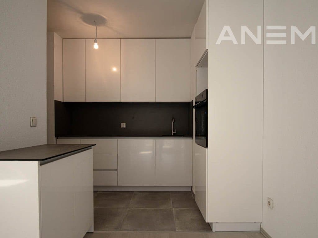 Banesë në shitje 73.28m² në Mahallën e Muhaxherëve 2
