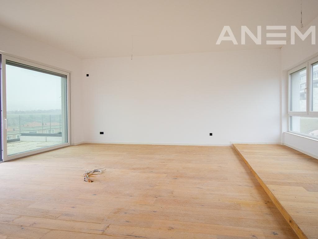 Penthouse në shitje 181.40m² + 64.95m² tarracë në Marigona Hill 2