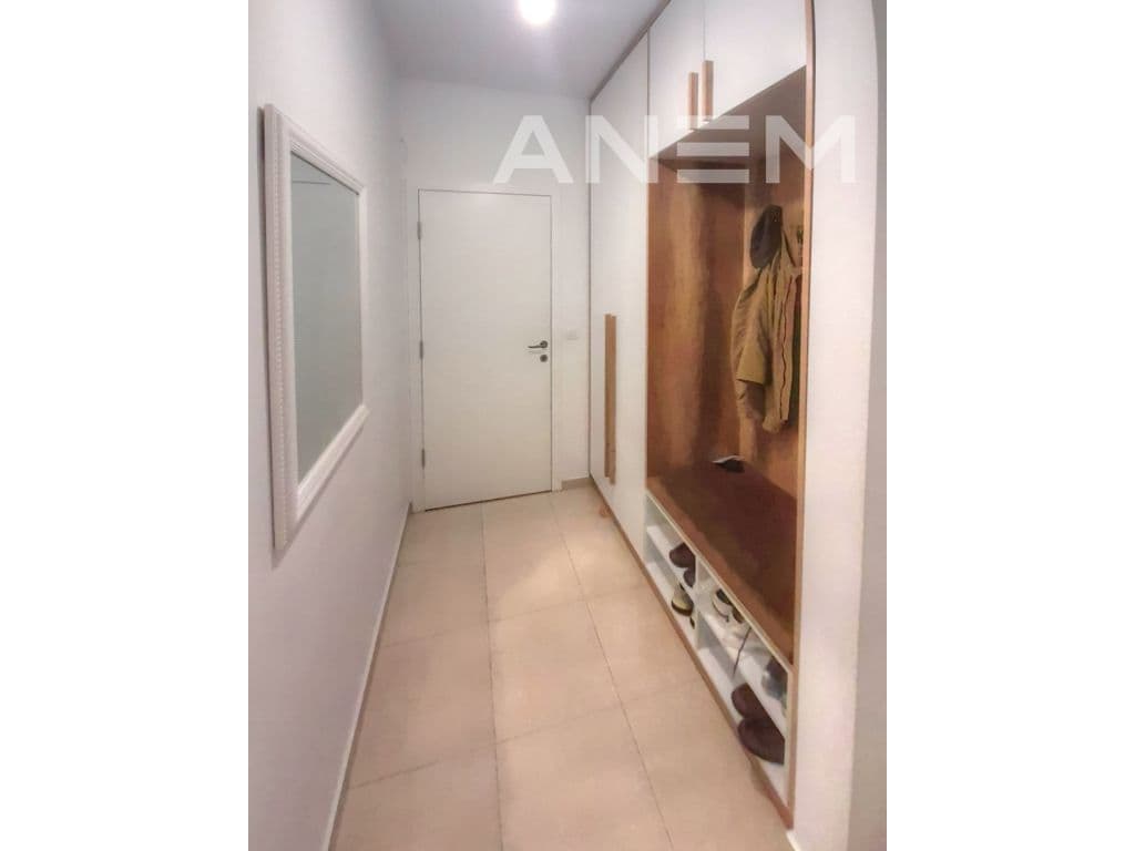 Shtëpi me qira 202m² në Lagjen Qershia