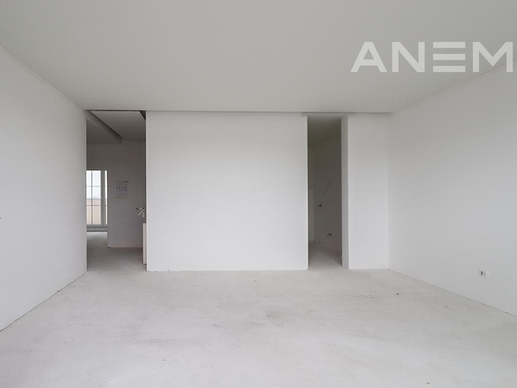 Penthouse në shitje 105,94m² + 31,82m² tarracë në Tophane 2