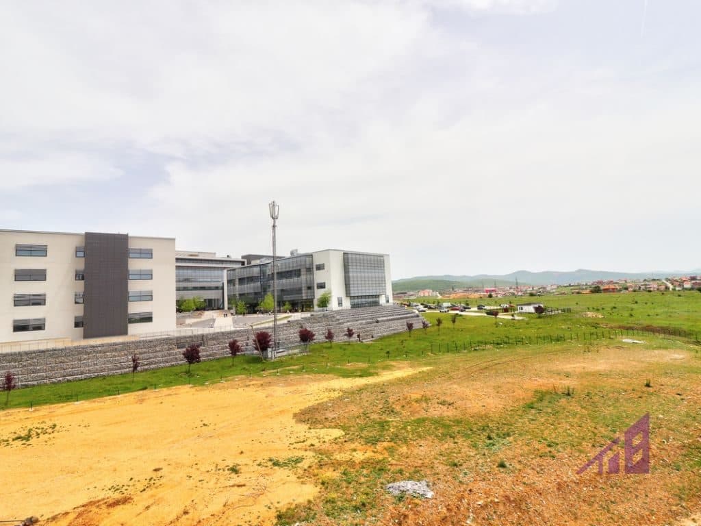 Zyre me qira 60m2 te Prishtina e re 4