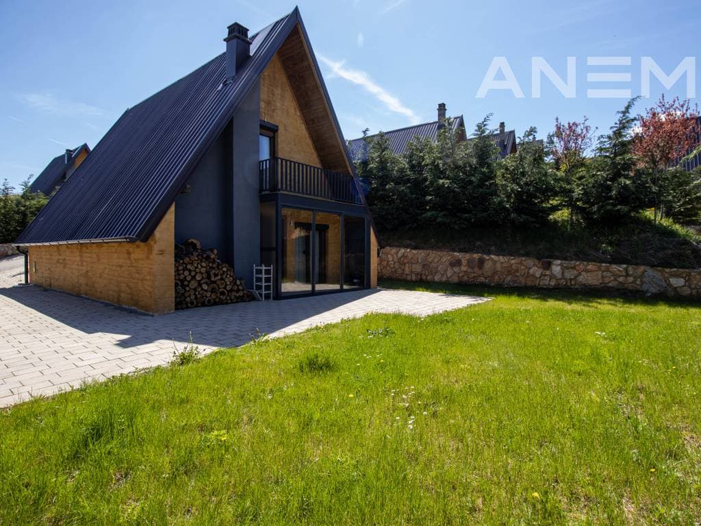 Villa në shitje 116m² në Nuovo Monte/ Novobërdë 2