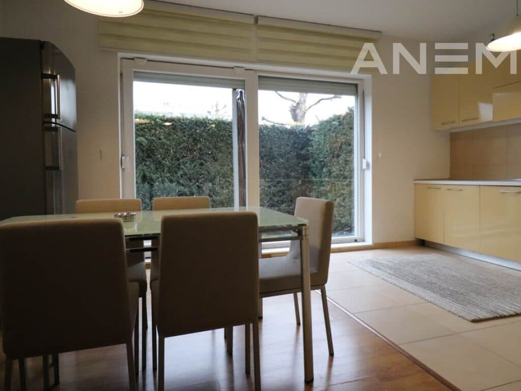 Shtëpi me qira 174m² në Marigona Residence 4