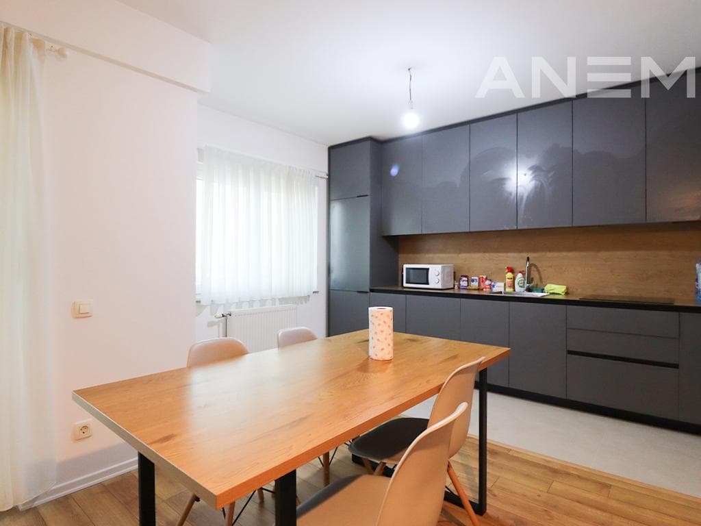 Banesë në shitje 85m² në Mat 3