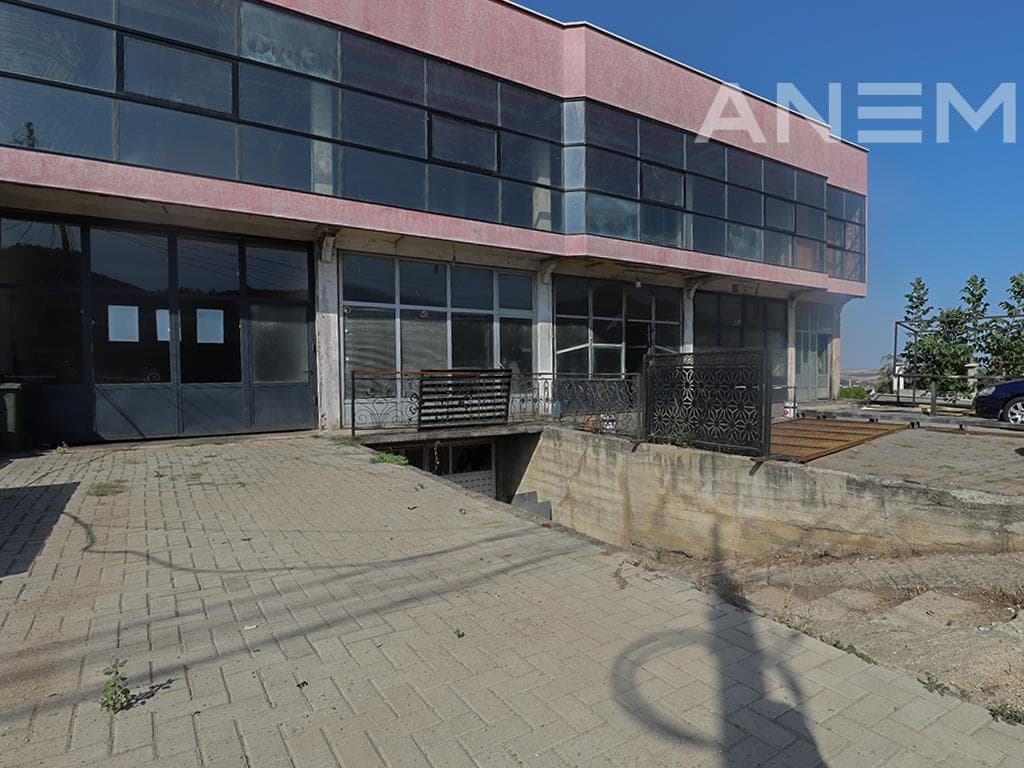 Objekt me qira 500m² në Bardhosh 2