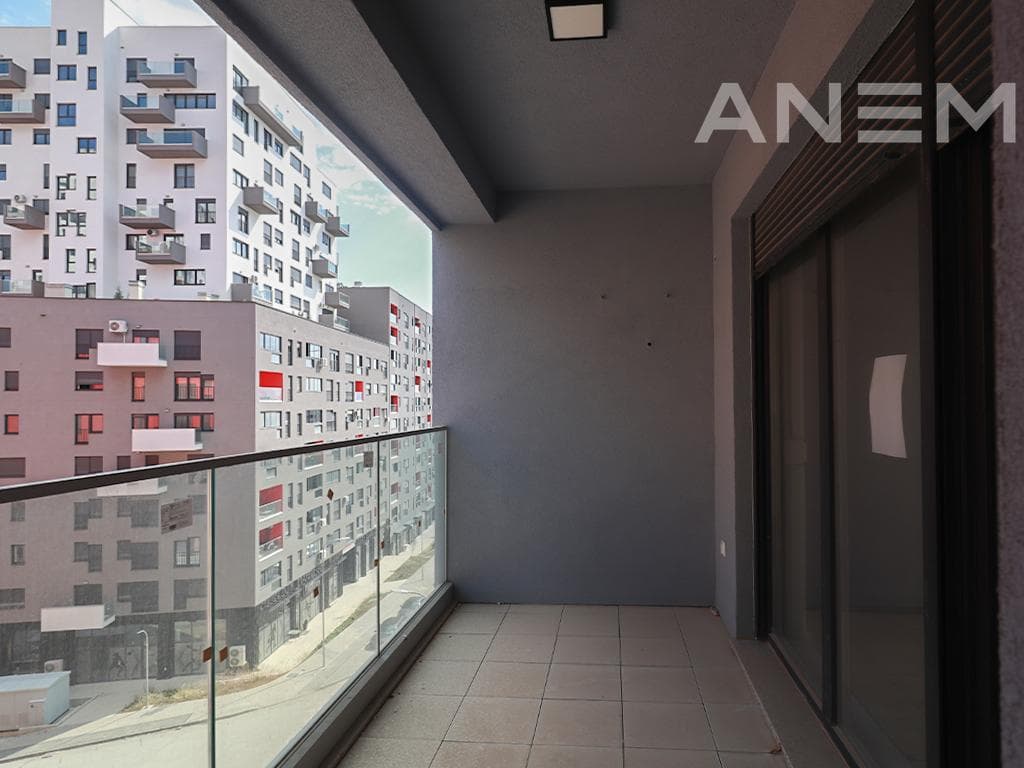 Banesë në shitje 86m² në Rrugën C