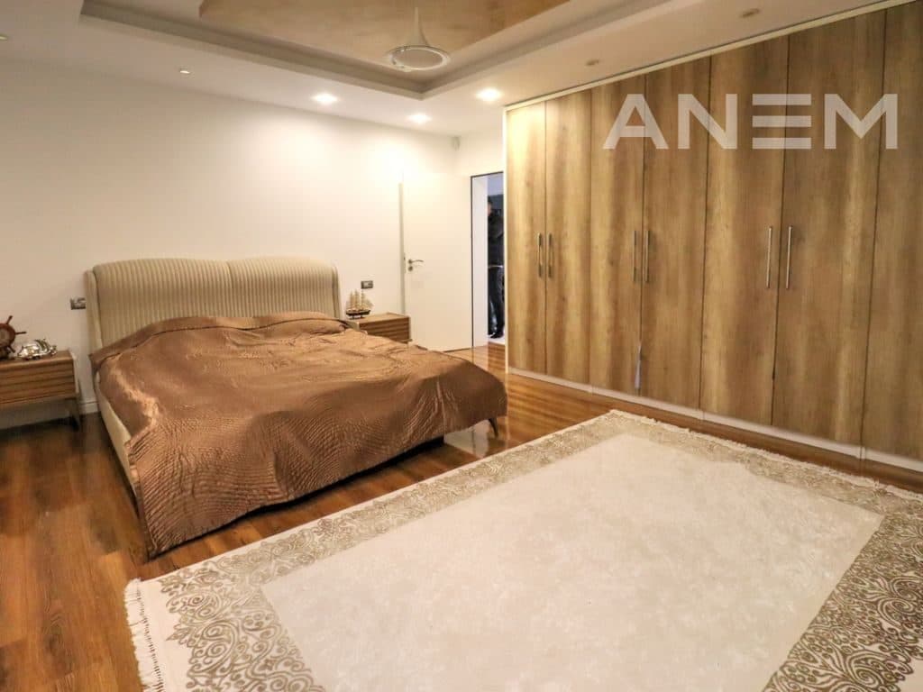 Shtëpi në shitje 320m² në lagjen Lagjja Jonë