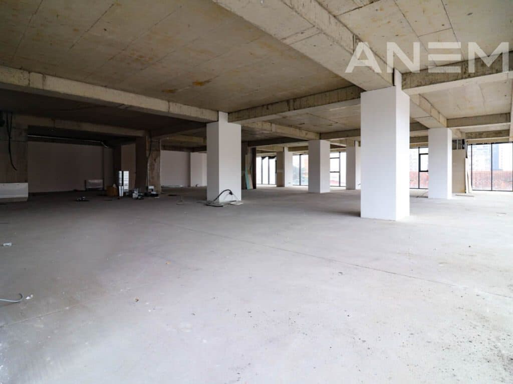 Zyre me qira 500m² në lagjen Lakrishtë - Prime Residence 3