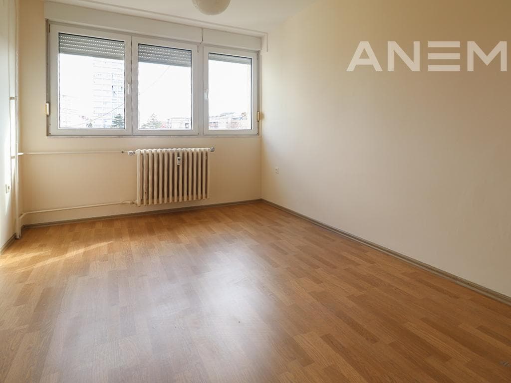 Banesë në shitje 63.8m² në Ulpianë 2