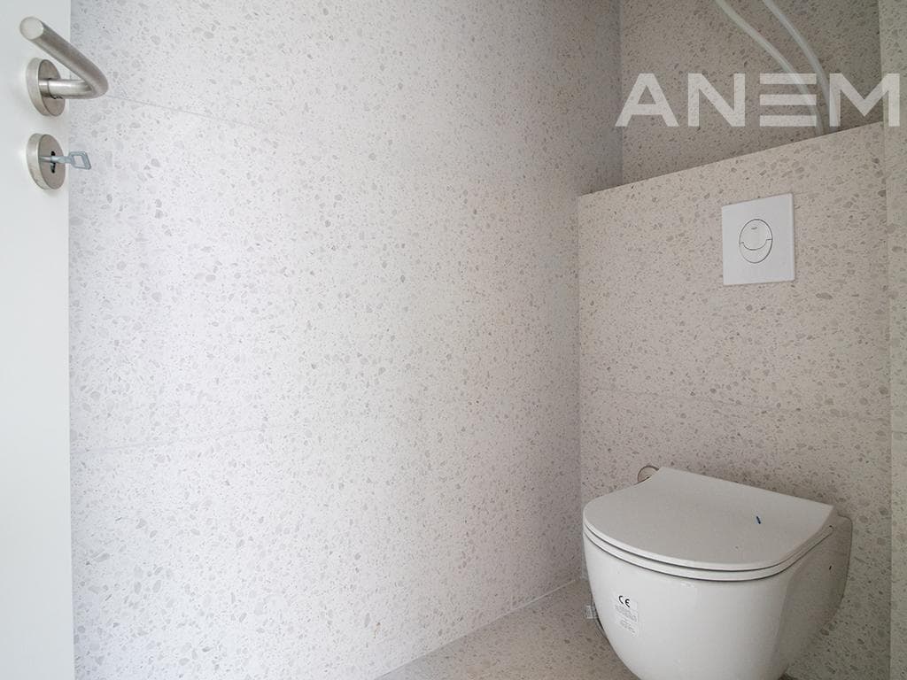 Lokal në shitje 35.31m² në Veternik 3