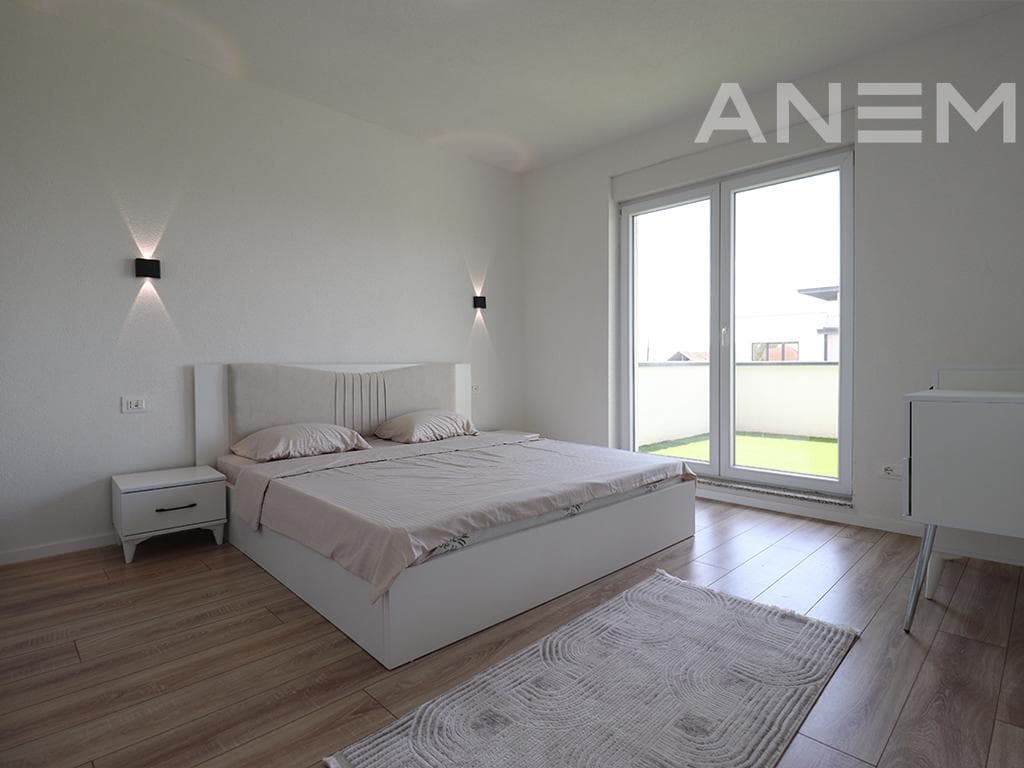 Shtëpi në shitje 390m² në fshatin Lepi