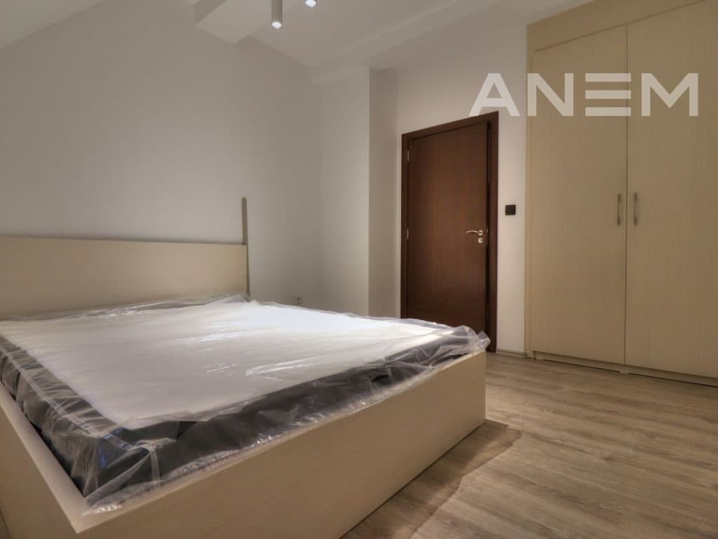 Vila në shitje 233m2 në Brezovicë