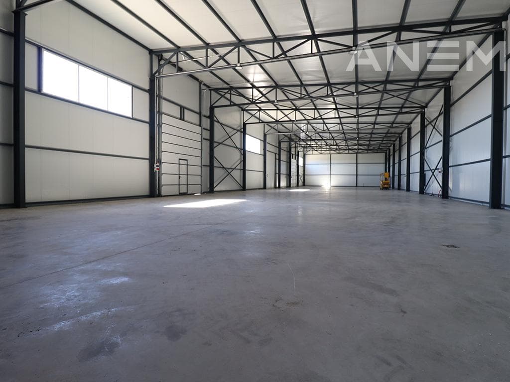 Depo me qira 990m² në Obiliq 4
