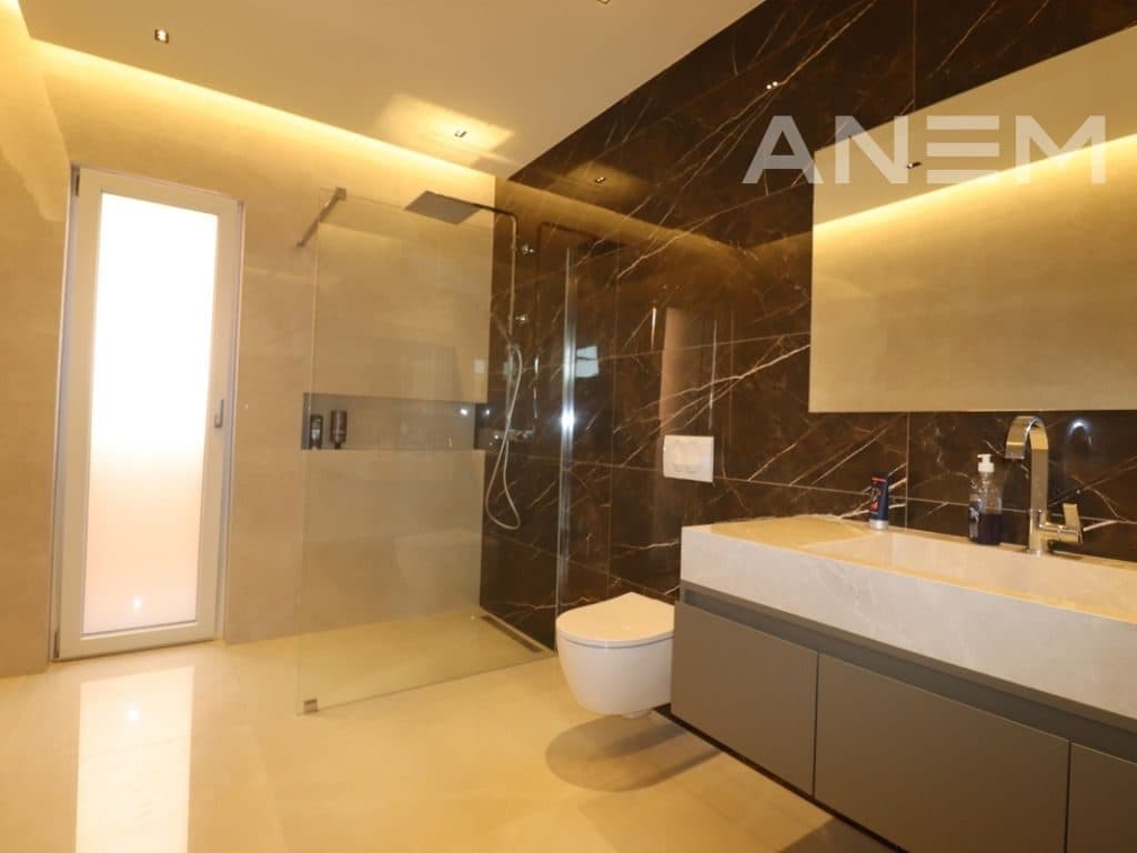 Shtëpi me qira 300m2 ne Obiliq ( Kastriot)