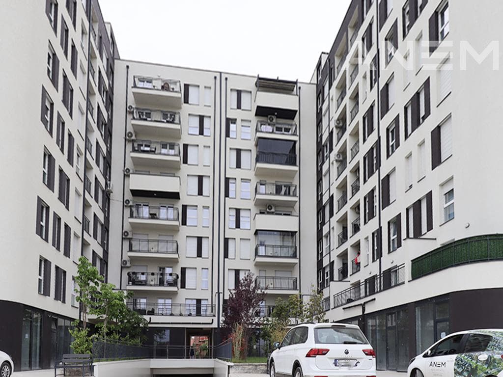 Banesë në shitje 109.418m² në Fushë Kosovë